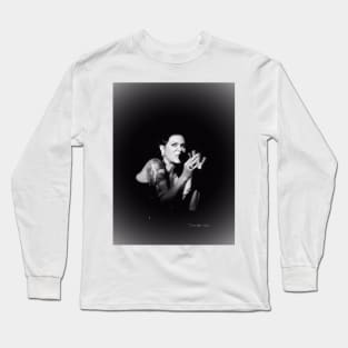 Beth Hart - Portrait - Black and White - Vignette Long Sleeve T-Shirt